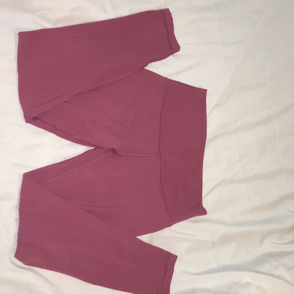 Pink lululemon leggings